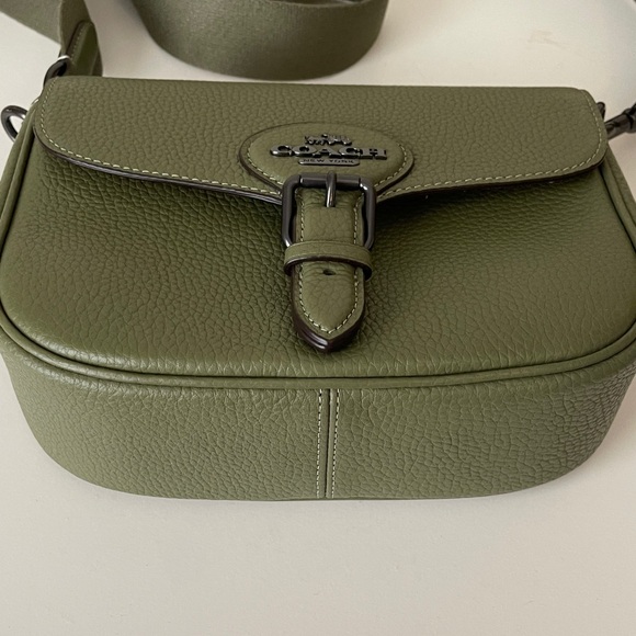 NWOT..Coach Olive Pebbled Leather Flap Crossbody with Wide Strap - Picture 6 of 9